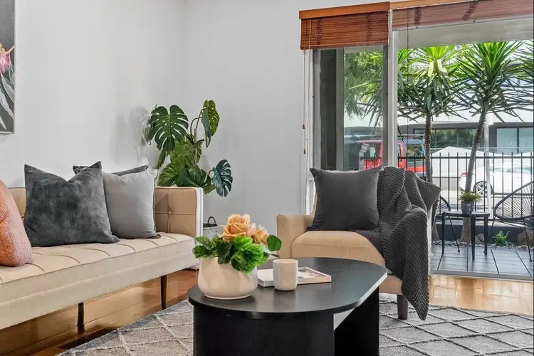 Fifth view of Homely apartment listing, 2/33 Princes Street, Port Melbourne VIC 3207