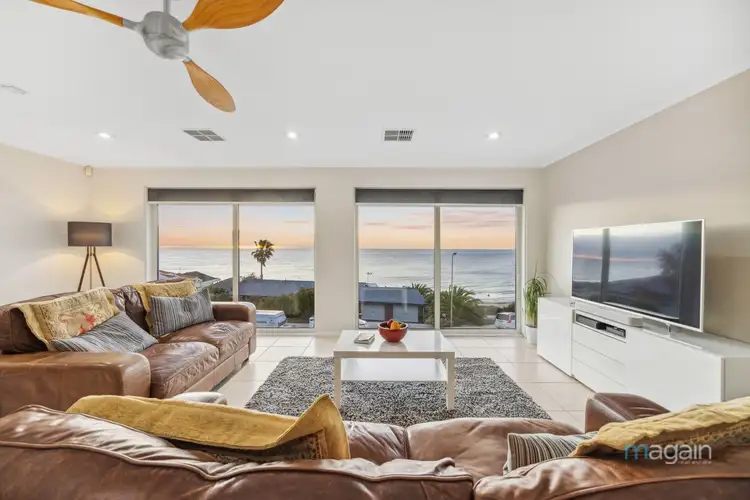 2 Arafura Court, Hallett Cove SA 5158