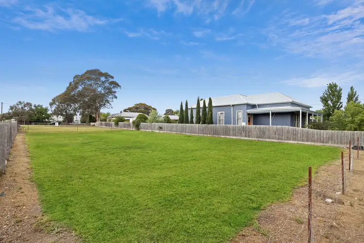 13 Smith Street, Clunes VIC 3370
