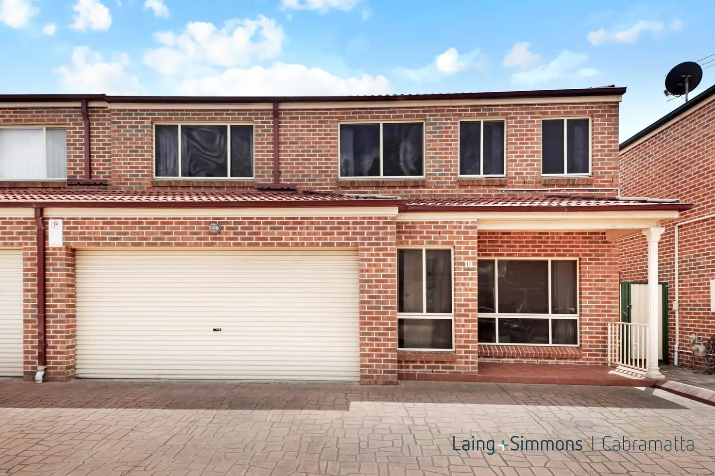 Main view of Homely townhouse listing, 10/7-9 Altair Place, Hinchinbrook NSW 2168
