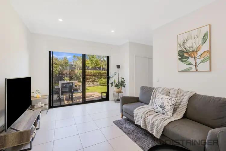 4/14 Lorikeet Drive