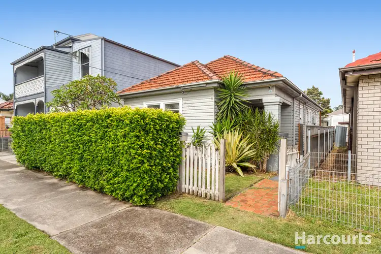 5 Young Street, Carrington NSW 2294