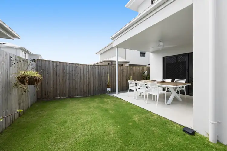 Second view of Homely semi-detached listing, 2/33 Linderman Crescent, Banya QLD 4551