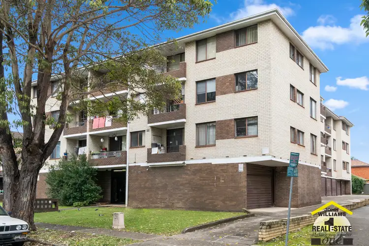6/111 Castlereagh Street, Liverpool NSW 2170