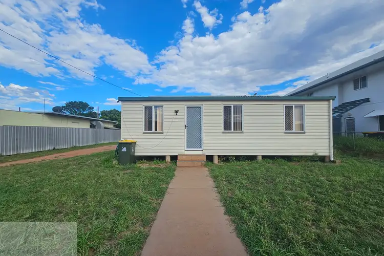 84 West Street, Mount Isa QLD 4825