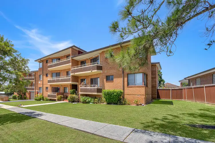 Main view of Homely unit listing, 17/1-3 Warner Avenue, Wyong NSW 2259