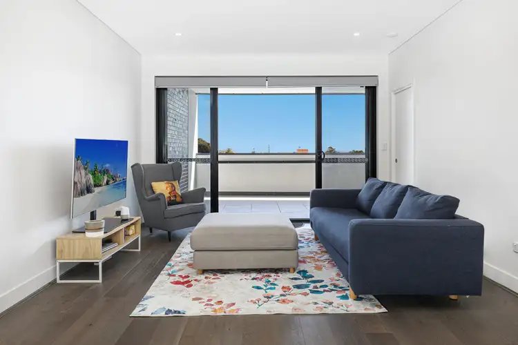 Main view of Homely unit listing, 106/17-21 Loftus Street, Wollongong NSW 2500