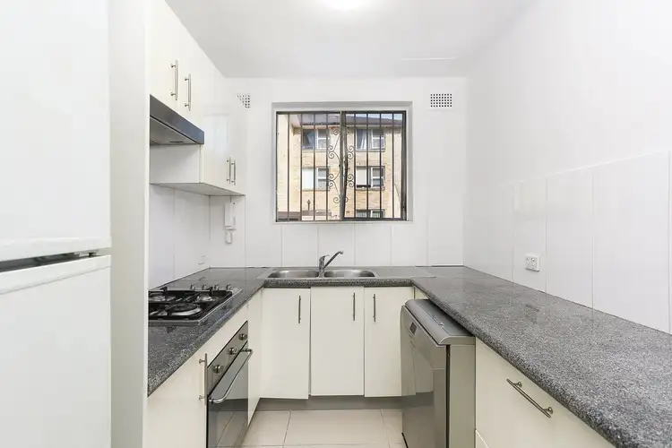 Fourth view of Homely apartment listing, 4/4 Hearne Close, Eastlakes NSW 2018