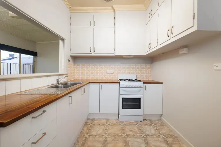Sixth view of Homely house listing, 1/47 Gordon Street, Wodonga VIC 3690