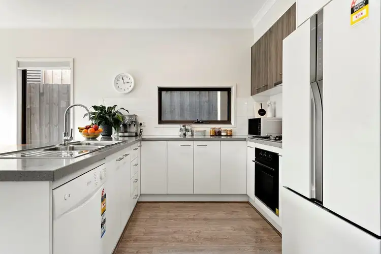 Fourth view of Homely townhouse listing, 3/111 Waverley Road, Chadstone VIC 3148