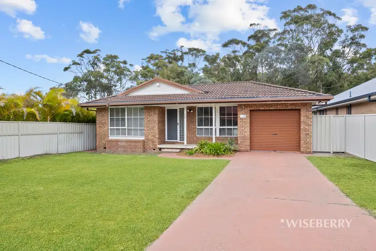 70 Elizabeth Bay Drive, Lake Munmorah NSW 2259