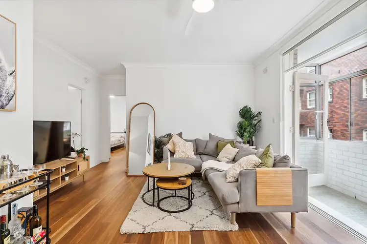 2/4-6 Coogee Bay Road