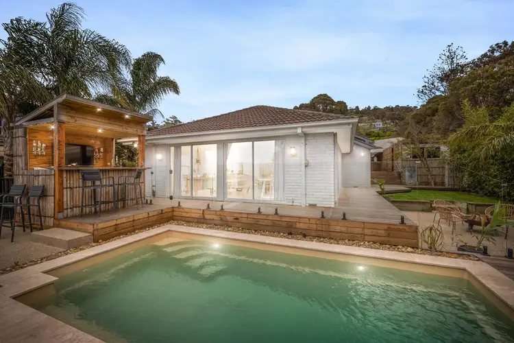 60 Bruce Road, Safety Beach VIC 3936