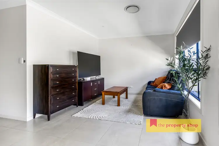 Fifth view of Homely semi-detached listing, 33 Dunphy Crescent, Mudgee NSW 2850