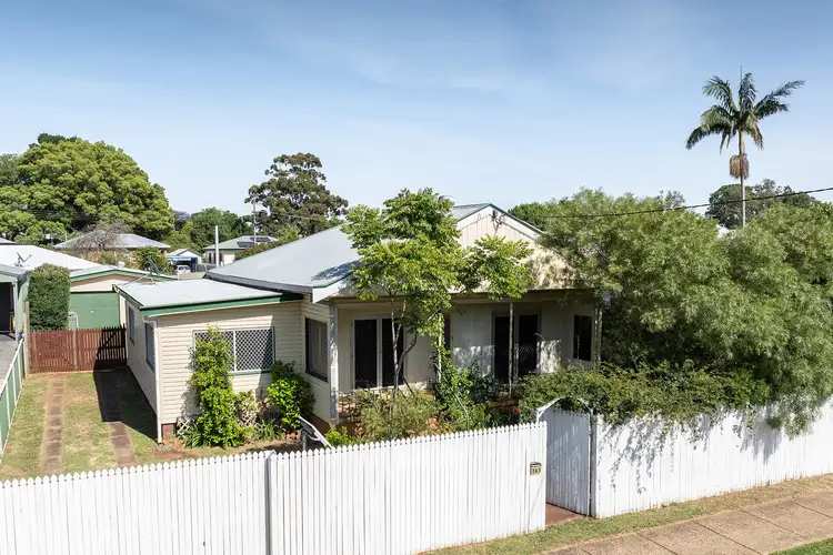 145 Holberton Street, Newtown QLD 4350