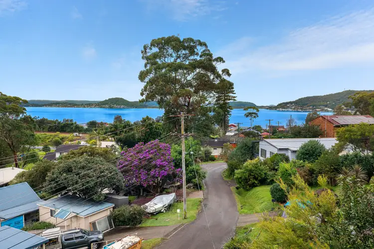 75 Melaleuca Crescent, Tascott NSW 2250