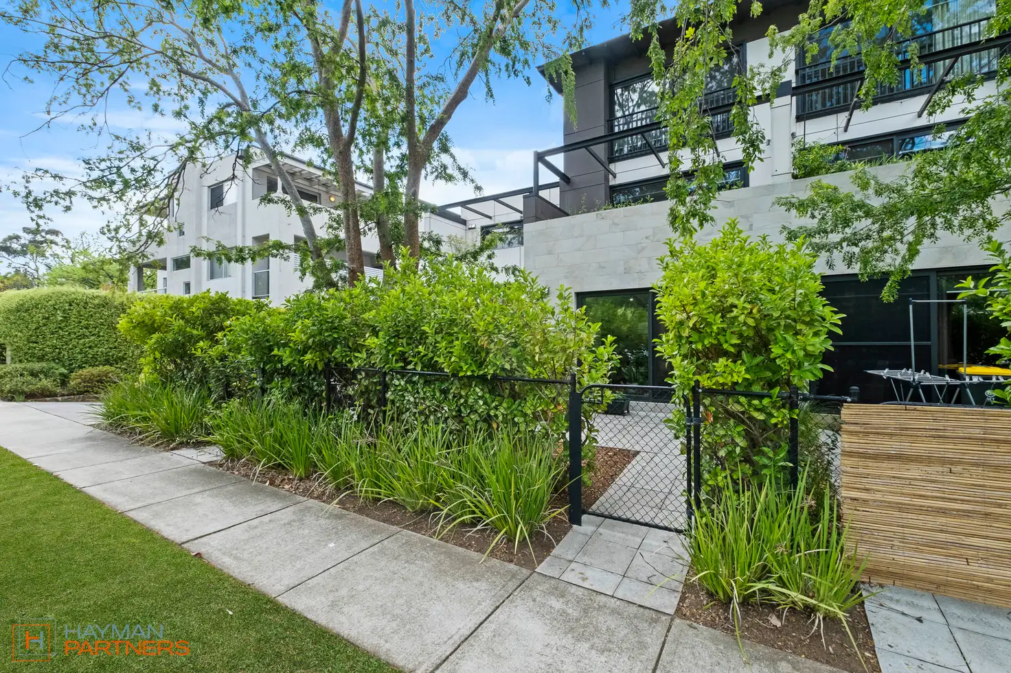 Main view of Homely unit listing, 2/52 Macleay Street, Turner ACT 2612