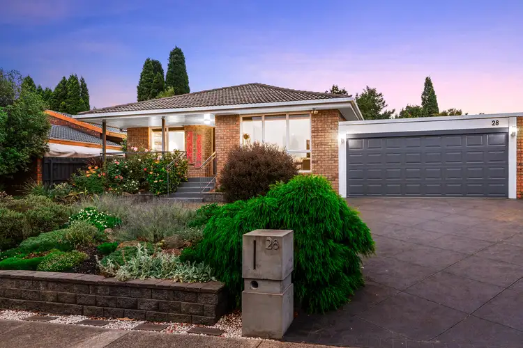 28 Helpmann Street, Wantirna South VIC 3152