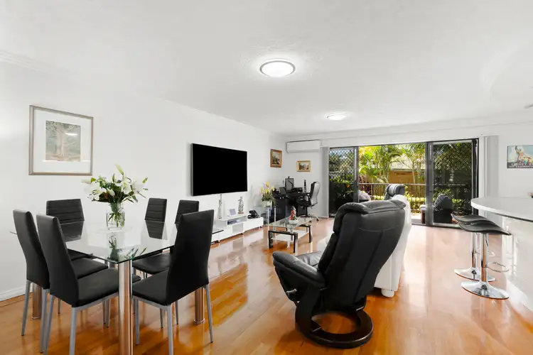 Fifth view of Homely unit listing, 3/72 Dutton Street, Coolangatta QLD 4225
