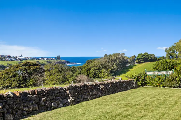 57 Attunga Avenue, Kiama Heights NSW 2533