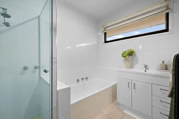 Fourth view of Homely unit listing, 7/6 Lucerne Avenue, Mornington VIC 3931