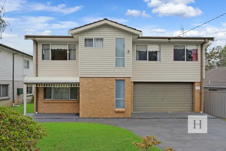 28 Yeramba Road, Summerland Point NSW 2259