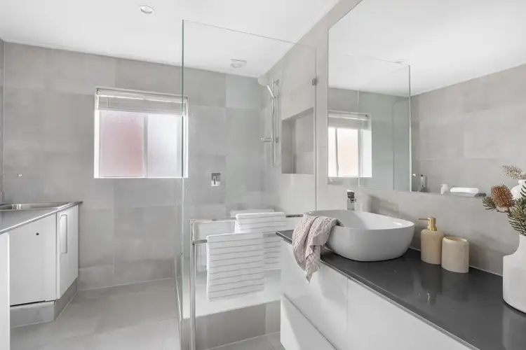 Sixth view of Homely apartment listing, 4/81 Westbury Street, St Kilda East VIC 3183