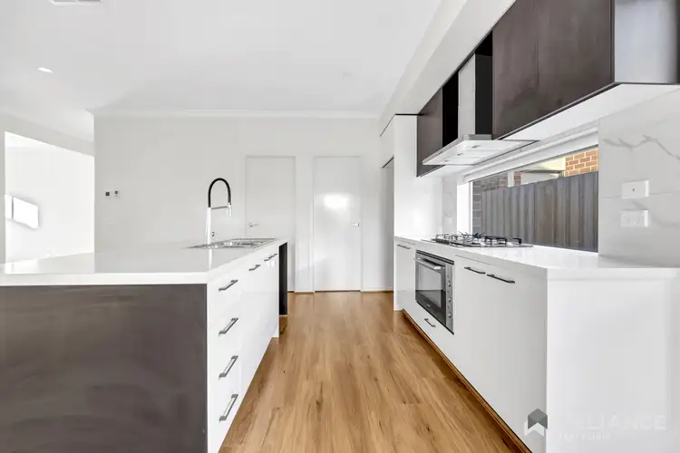 Fifth view of Homely house listing, 8 Isla Street, Tarneit VIC 3029