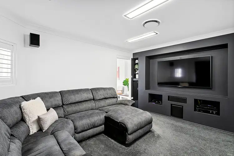 Sixth view of Homely house listing, 1 Walnut Close, Hamlyn Terrace NSW 2259