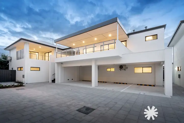 5/166 Leake, Street