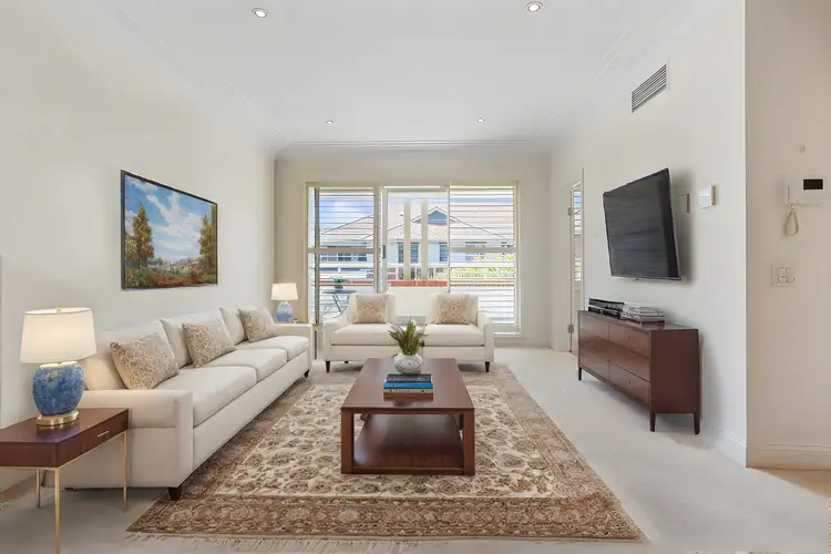 123/6 Hale Road