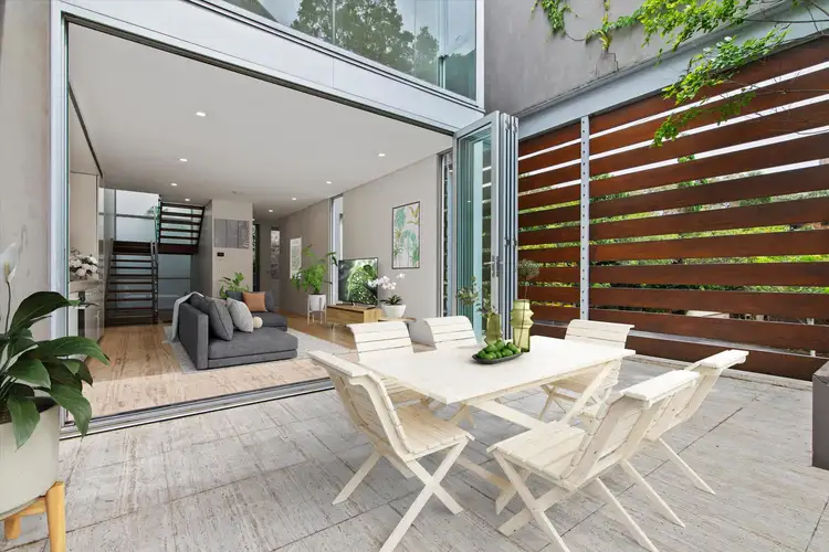 1/208 Bridge Road