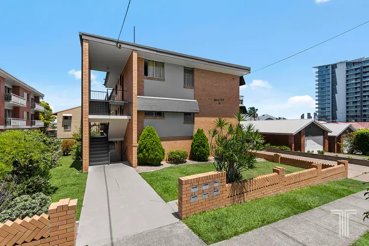 2/15 Amelia Street, Coorparoo QLD 4151