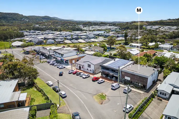 Main view of Homely block of units listing, 33 Forresters Beach Road, Forresters Beach NSW 2260