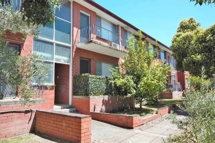 4/160 Kangaroo Road, Hughesdale VIC 3166