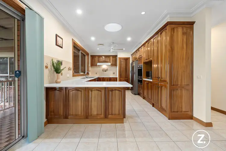 Fourth view of Homely house listing, 5 Fairmont Court, Narre Warren North VIC 3804