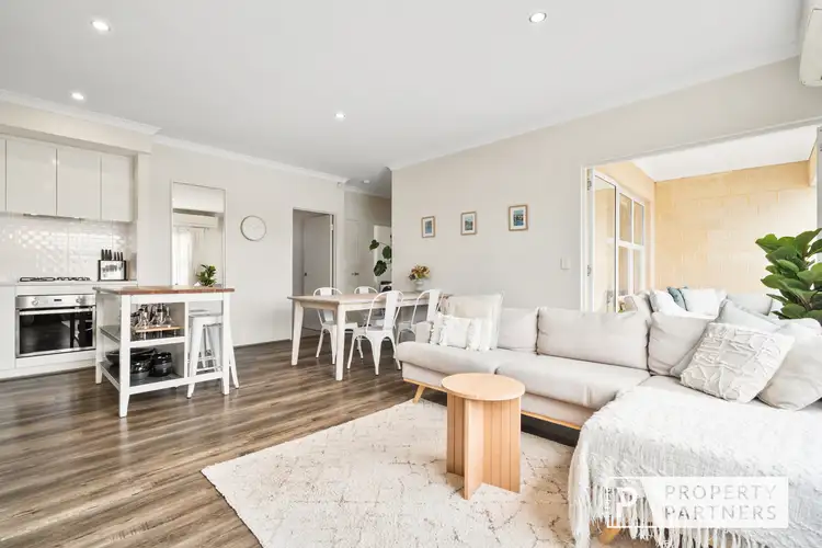 5/4 Barnes Street, Innaloo WA 6018