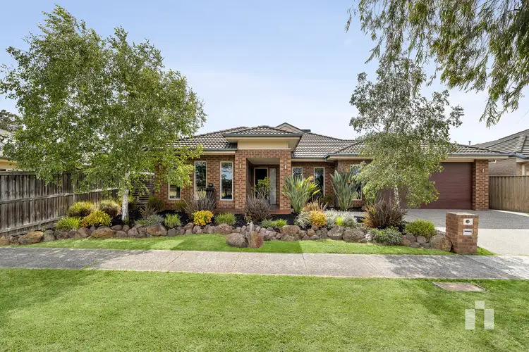 Second view of Homely house listing, 4 Mandalong Crescent, Doreen VIC 3754