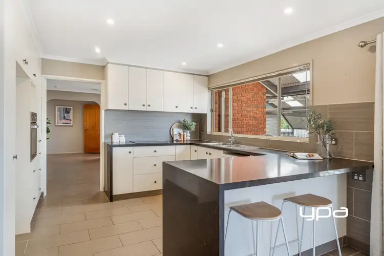 Fourth view of Homely house listing, 8 Angas Court, Sunbury VIC 3429