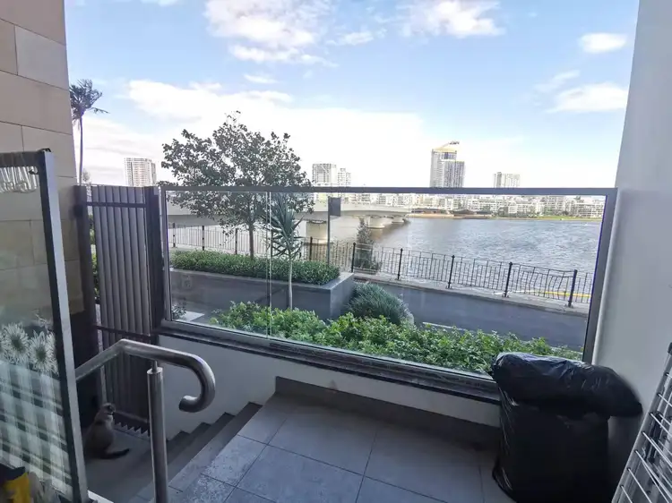 Level 3/307/3 Foreshore Place, Wentworth Point NSW 2127