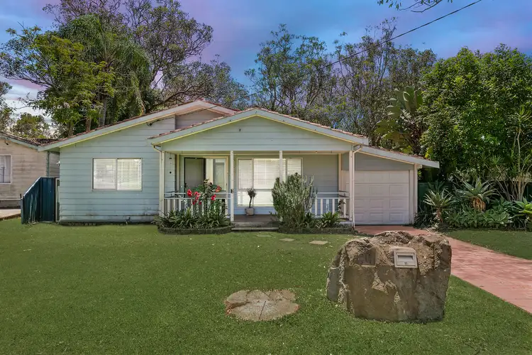80 Cadonia Road, Tuggerawong NSW 2259