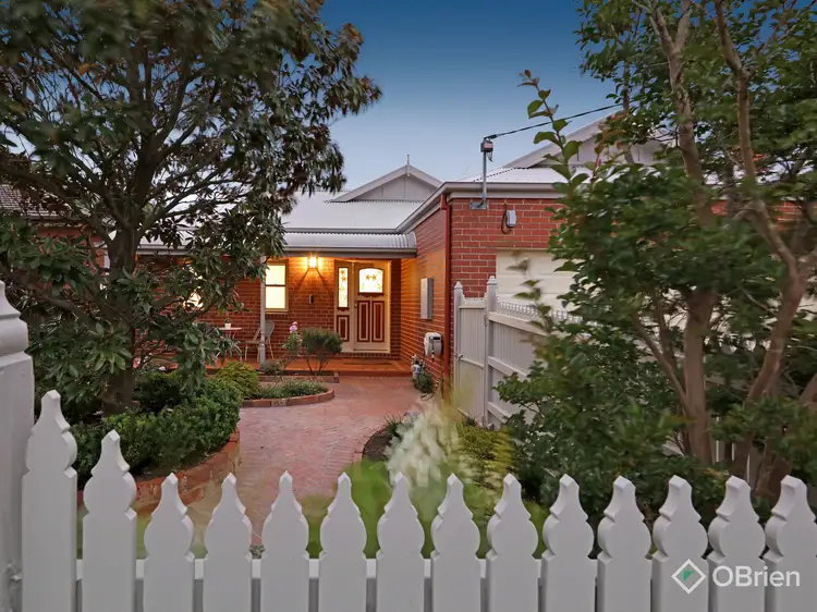 12 Normanby Street, Hughesdale VIC 3166