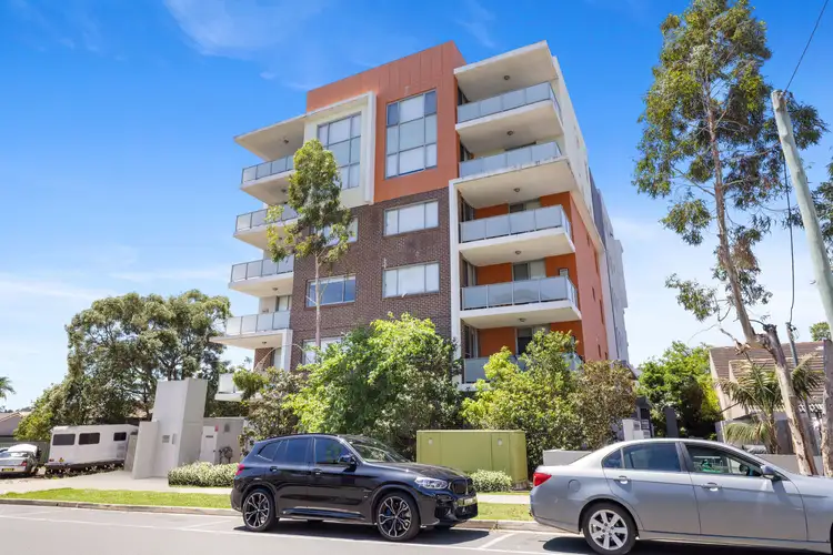 14/12-14 King Street, Campbelltown NSW 2560