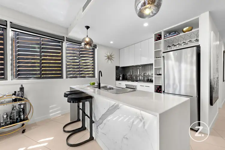 Third view of Homely apartment listing, 8/201 Ormond Road, Elwood VIC 3184