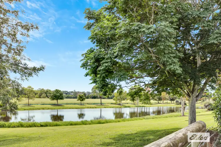 30 Hedley Drive, Woolmar QLD 4515