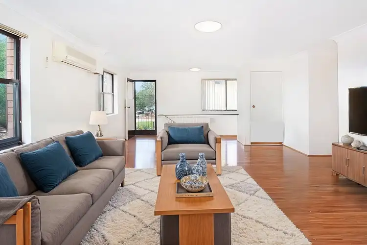 Main view of Homely unit listing, 2/98 Northumberland Road, Auburn NSW 2144