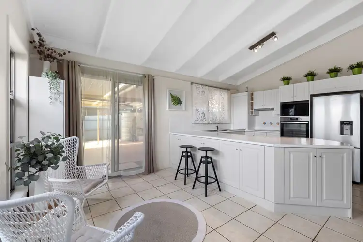 11 Naroon Crescent, Wurtulla QLD 4575