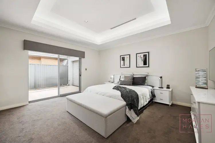 Fifth view of Homely house listing, 4 Peter Way, Rossmoyne WA 6148