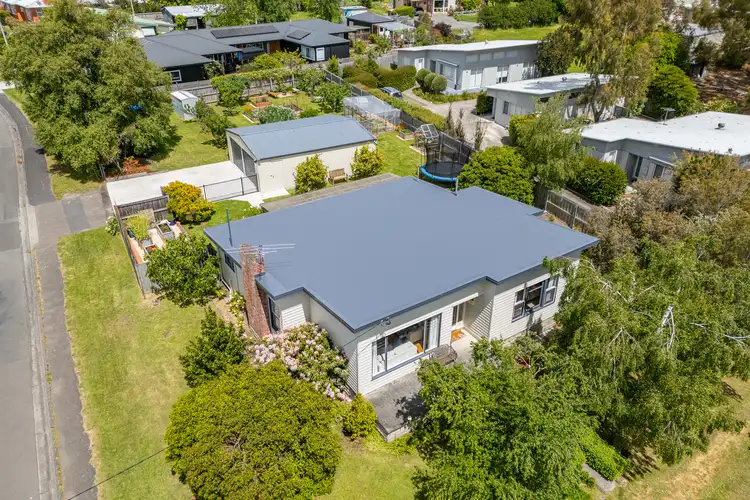 5 Beach Road, Snug TAS 7054