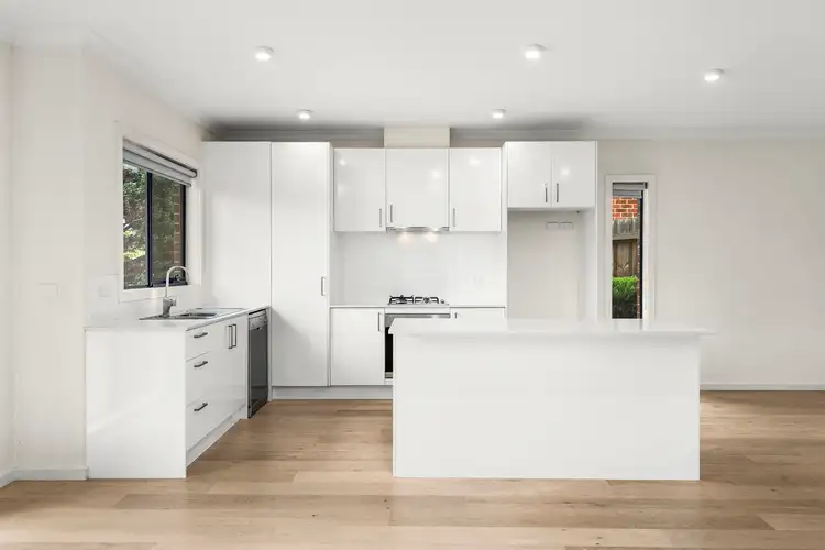 Fourth view of Homely townhouse listing, 6/17 Forster Road, Mount Waverley VIC 3149